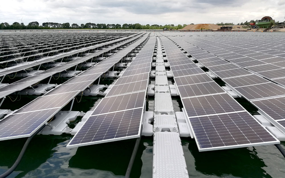 How does Floating Solar Power System work?